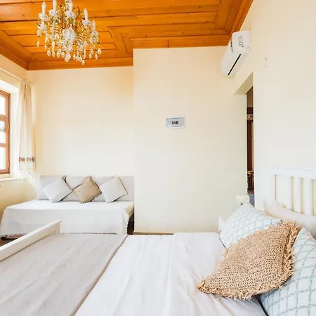 Lavantali Konak Restoran 酒店 塞费里希萨尔