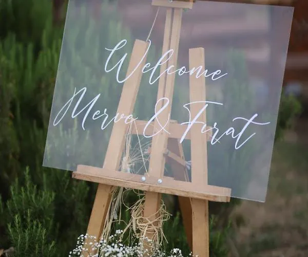 Lavantali Konak Restoran 酒店 塞费里希萨尔