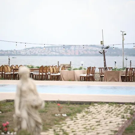 Hotel Lavantali Konak Restoran *