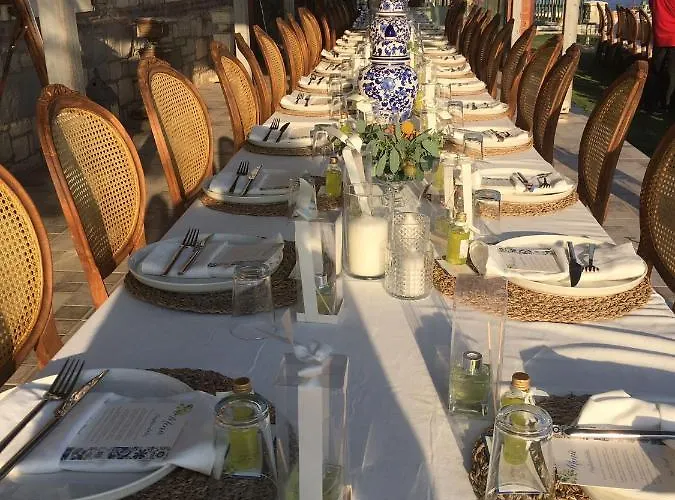 Lavantali Konak Restoran * سفيريهيسار