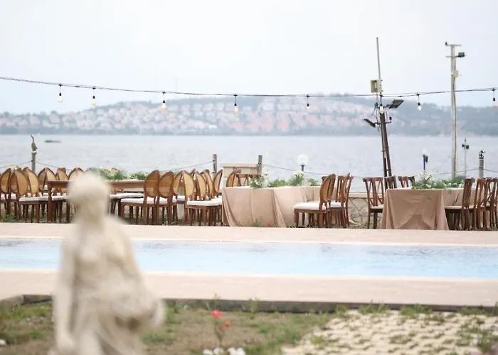 فندق Lavantali Konak Restoran *