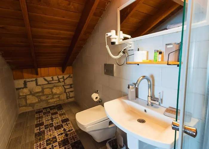 Lavantali Konak Restoran فندق *