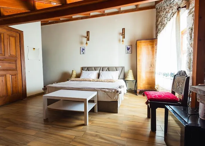 Lavantali Konak Restoran فندق *